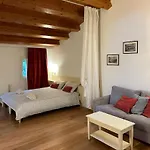 Beehouse - La Casa Delle Api Апартаменты