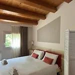 Beehouse - La Casa Delle Api *